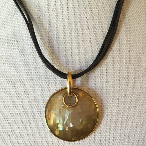 Lia Sophia Leather Necklace Cracked Beige Pendant - Picture 11 of 13